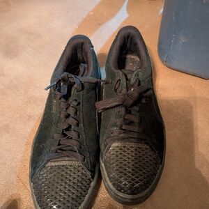 Stylish Black Puma Sneakers